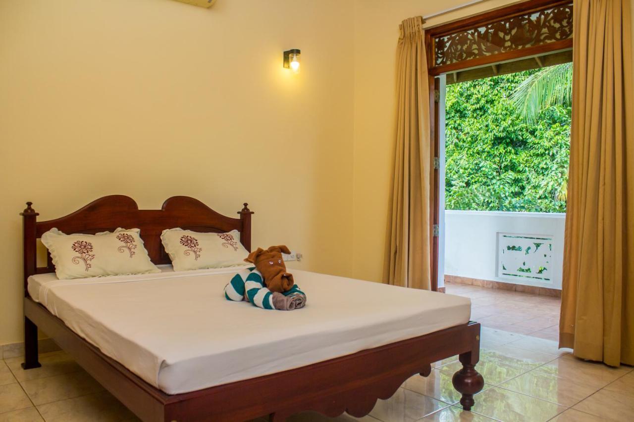 Sakura Villa Bentota Esterno foto